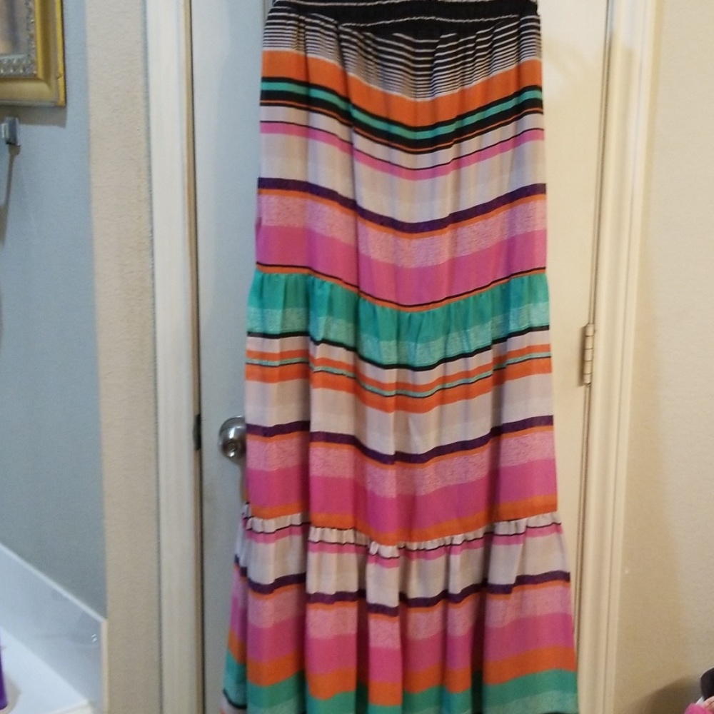 Sundress - Picture 2 of 3